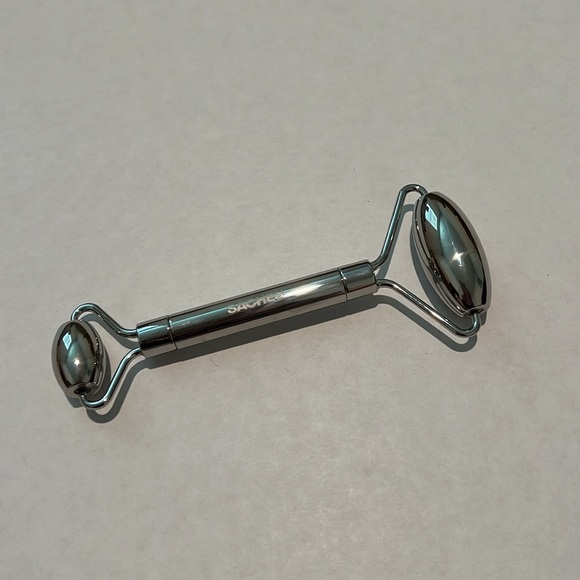 Facial Roller from Sacheu - Picture 3 of 3